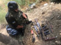 Abşeronda silah-sursat tapıldı (FOTO/VİDEO)