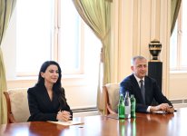 Azərbaycan Prezidenti İlham Əliyev Gürcüstanın iqtisadiyyat və davamlı inkişaf nazirini qəbul edib (FOTO/VİDEO)