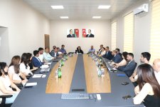 Yenilənmiş “Radioelektron vasitələrə verilən icazələr” sisteminin təqdimatı keçirilib (FOTO)