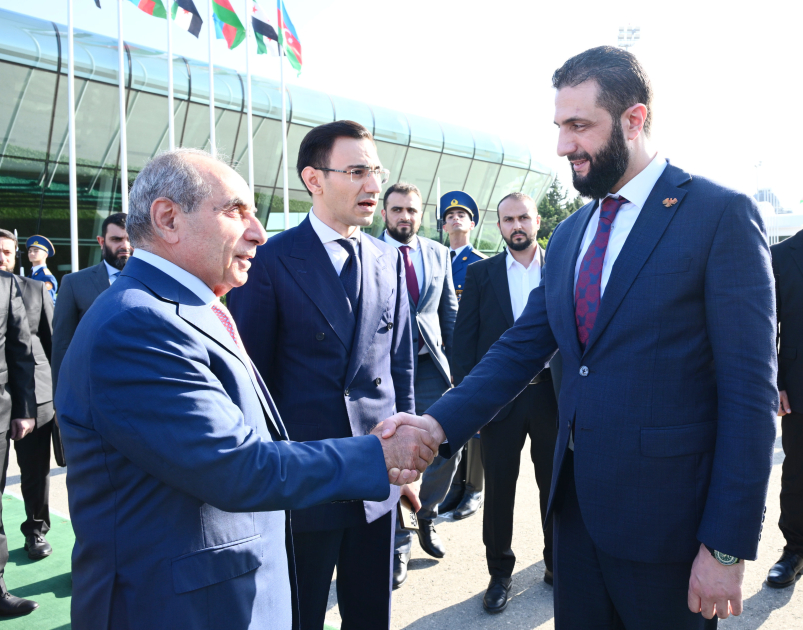 Suriyanın keçid dövrü Prezidenti Əhməd Əl Şaraanın Azərbaycana səfəri başa çatıb (FOTO)