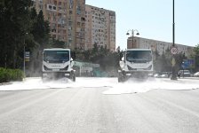 Bu gün Bakının 549 küçəsi yuyulub (FOTO)