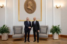 Azərbaycan-Ukrayna münasibətlərinin bütün sahələrdə inkişafı istiqamətində müzakirələr aparılıb (FOTO)