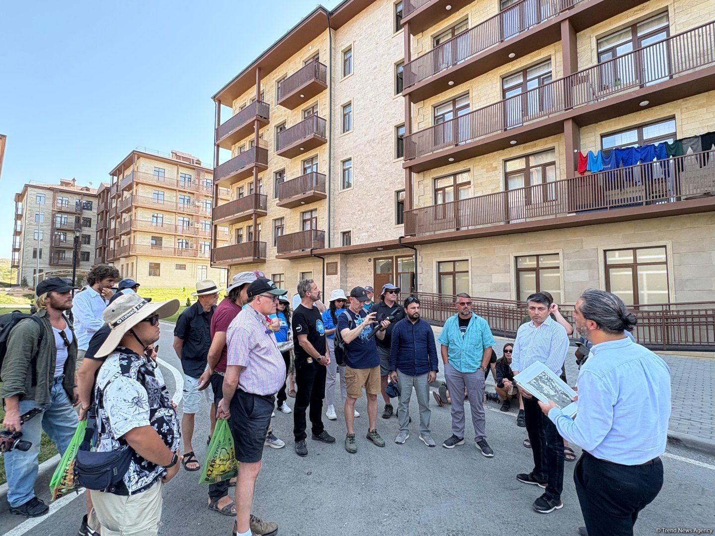 Xarici səyyahlar Cəbrayılda (FOTO)