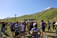 600-ə yaxın həvəskar atlet “Shahdag Running Fest” qaçış yarışında qələbə üçün mübarizə aparıb (FOTO)