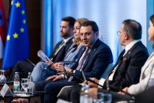 Azərbaycan Avrasiya üçün strateji əlaqələndirici rola malikdir - Elnur Məmmədov (FOTO)