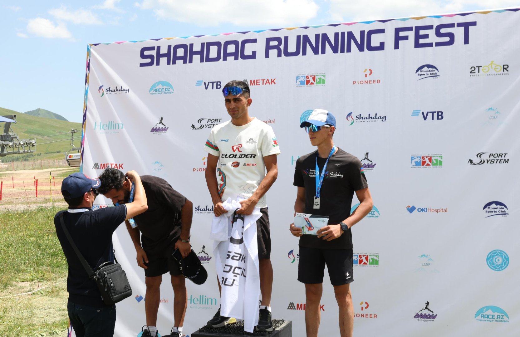 600-ə yaxın həvəskar atlet “Shahdag Running Fest” qaçış yarışında qələbə üçün mübarizə aparıb (FOTO)
