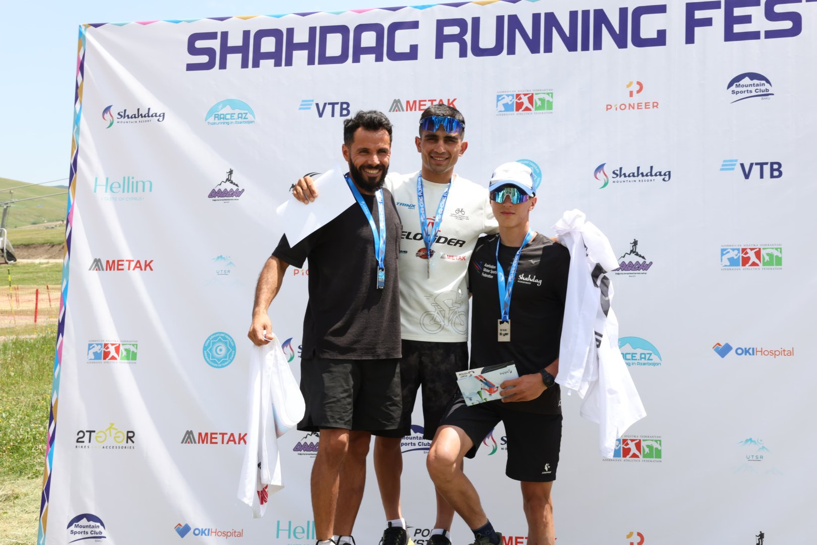 600-ə yaxın həvəskar atlet “Shahdag Running Fest” qaçış yarışında qələbə üçün mübarizə aparıb (FOTO)