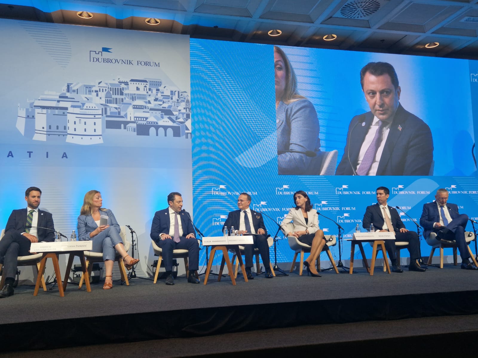Azərbaycan Avrasiya üçün strateji əlaqələndirici rola malikdir - Elnur Məmmədov (FOTO)