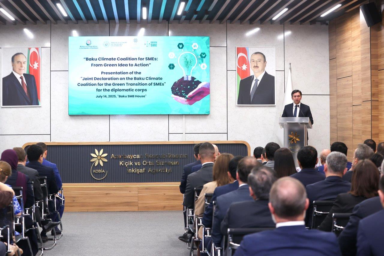 Azərbaycandakı diplomatik korpusun nümayəndələri üçün “KOB-ların yaşıl keçidi üçün Bakı İqlim Koalisiyası üzrə Birgə Bəyannamə”yə dair təqdimat keçirilib (FOTO)
