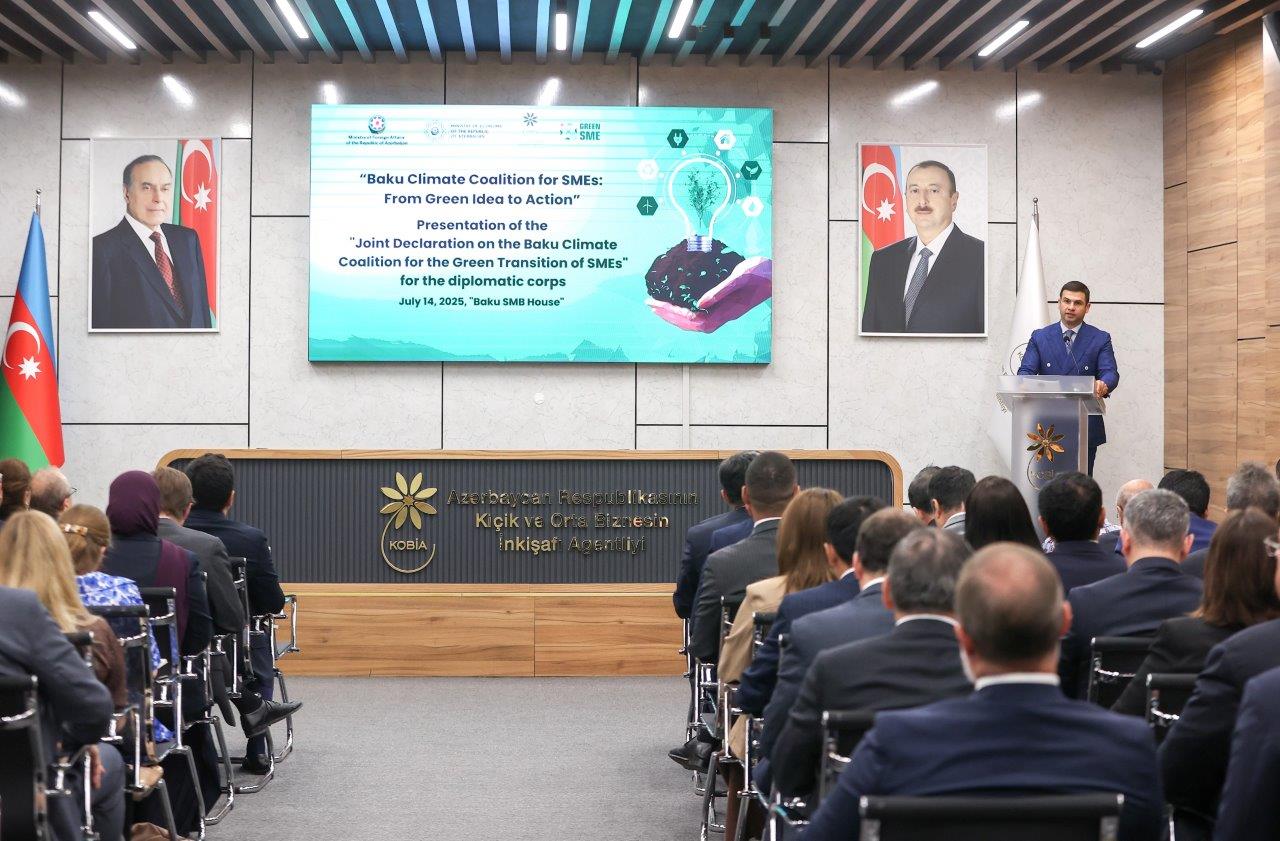 Azərbaycandakı diplomatik korpusun nümayəndələri üçün “KOB-ların yaşıl keçidi üçün Bakı İqlim Koalisiyası üzrə Birgə Bəyannamə”yə dair təqdimat keçirilib (FOTO)