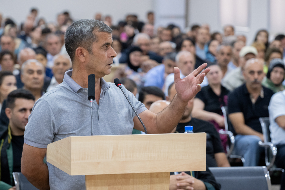 Ermənistan silahlı qüvvələrinin azərbaycanlıları əsir götürərkən işgəncə vermələrini əks etdirən videokadrlar məhkəmədə nümayiş etdirilib (FOTO)