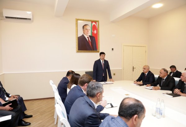 Xaçmaz Rayon icra Hakimiyyətində müşavirə keçirilib (FOTO)