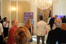 Baku Network Parisdə ilk dəfə olaraq erməni təcavüzü nəticəsində həlak olmuş azərbaycanlı jurnalistlərlə bağlı məsələ qaldırıb (FOTO/VİDEO)