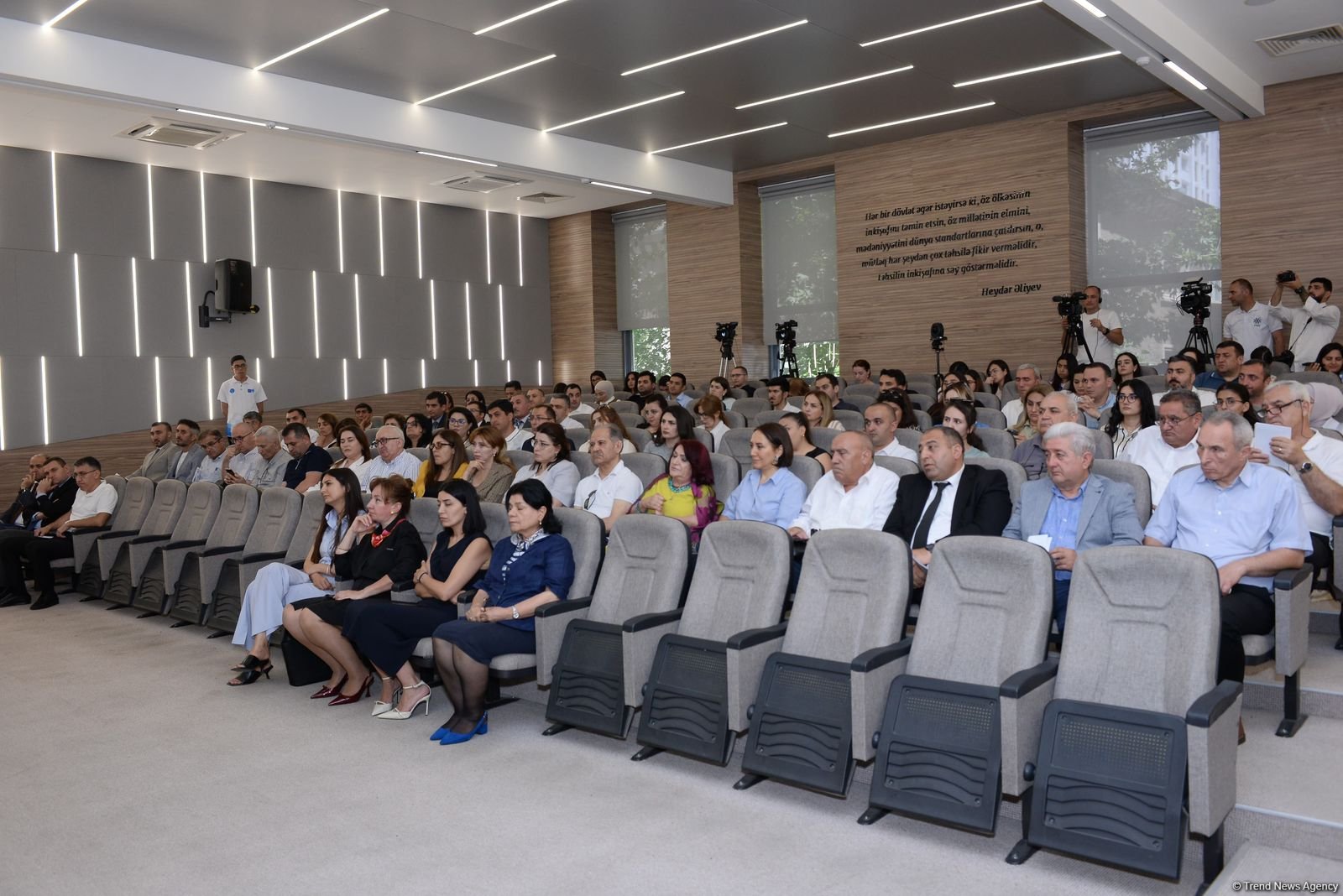 Tələbə qəbulu və buraxılış imtahanlarının nəticələri üzrə elmi-statistik təhlilin ictimai müzakirələri keçirilib - (FOTO)
