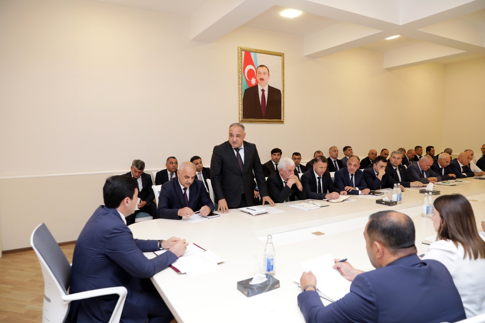 Xaçmaz Rayon icra Hakimiyyətində müşavirə keçirilib (FOTO)