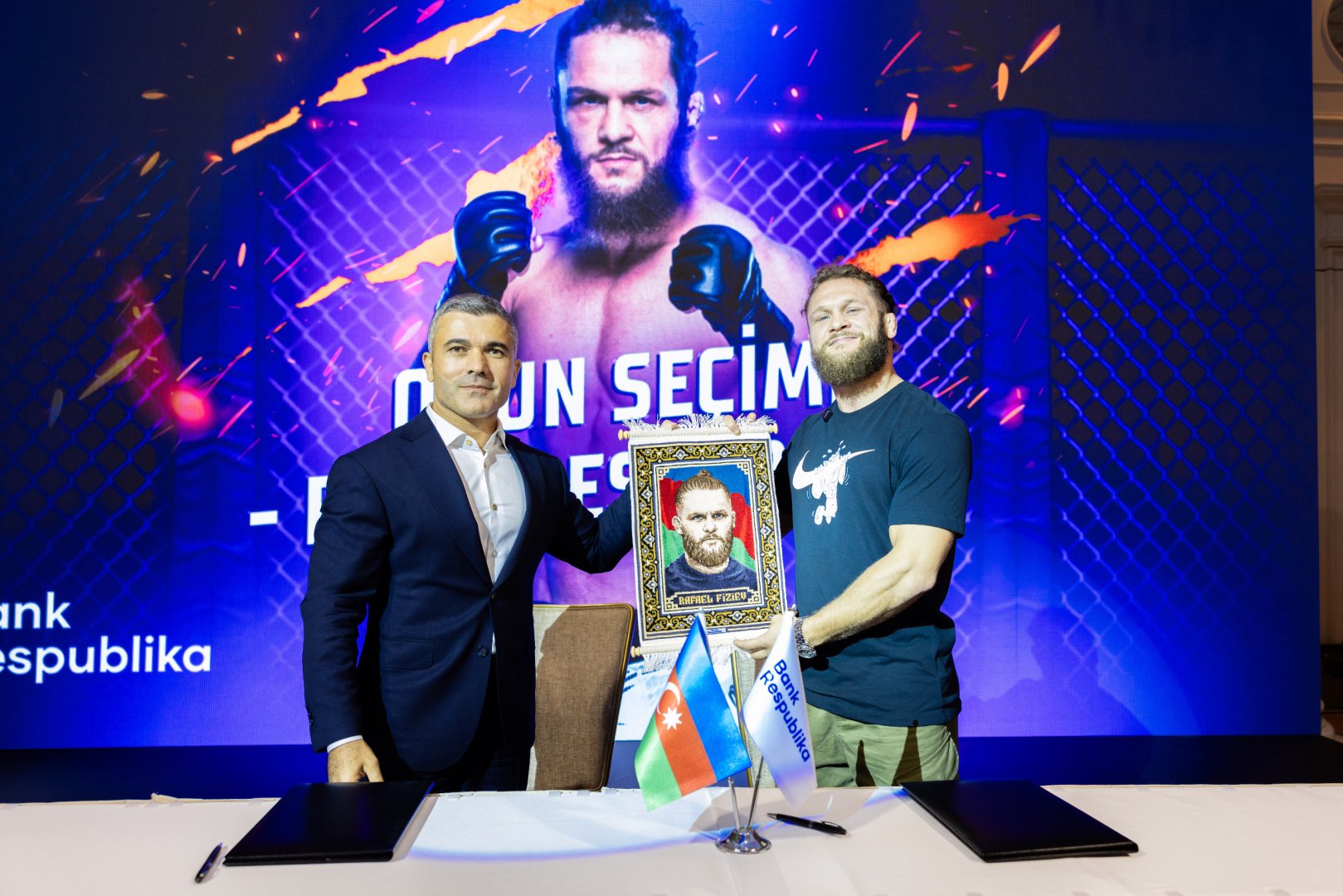 Bank Respublika və UFC ulduzu Rafael Fiziev arasında əməkdaşlıq sazişi imzalandı (FOTO)