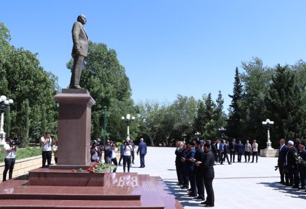 Şamaxıda “Müasir informasiya məkanı və dini etiqad azadlığı” mövzusunda konfrans keçirilir (FOTO)
