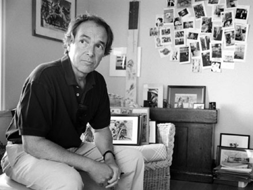 Amerikalı yazıçı Martin Kruz Smit 83 yaşında vəfat edib