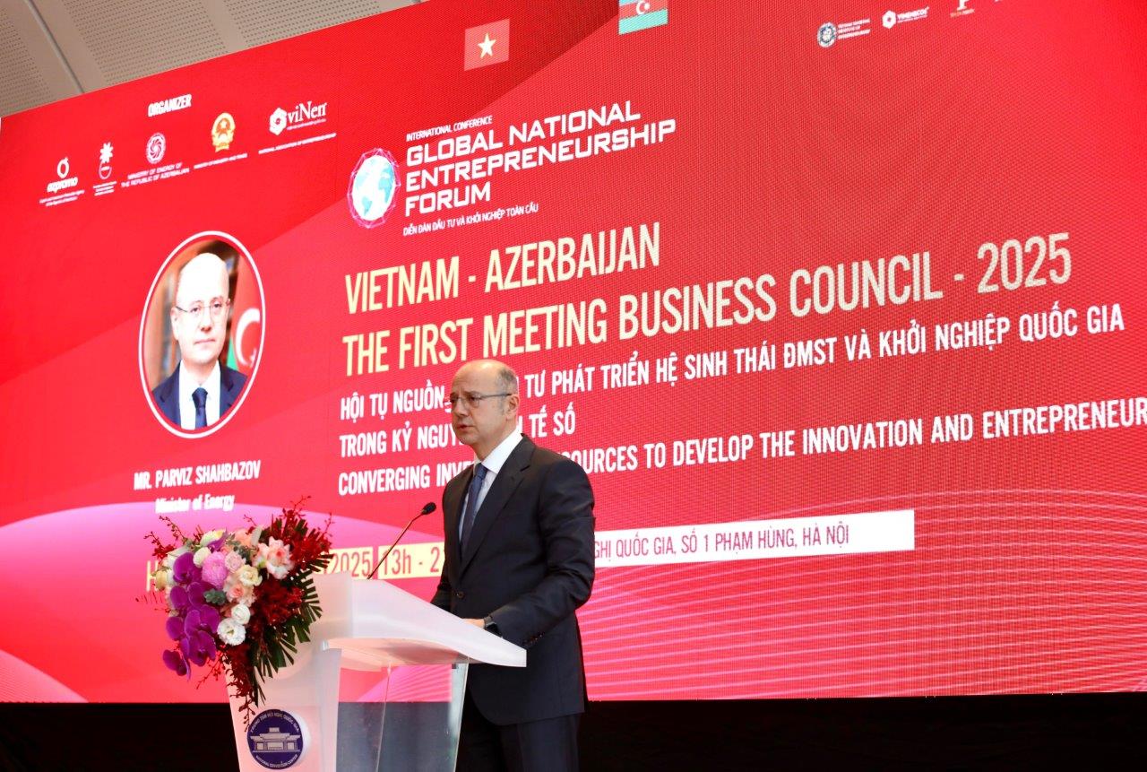 Vyetnam-Azərbaycan Biznes Şurasının ilk iclası və biznes forum keçirilib (FOTO)