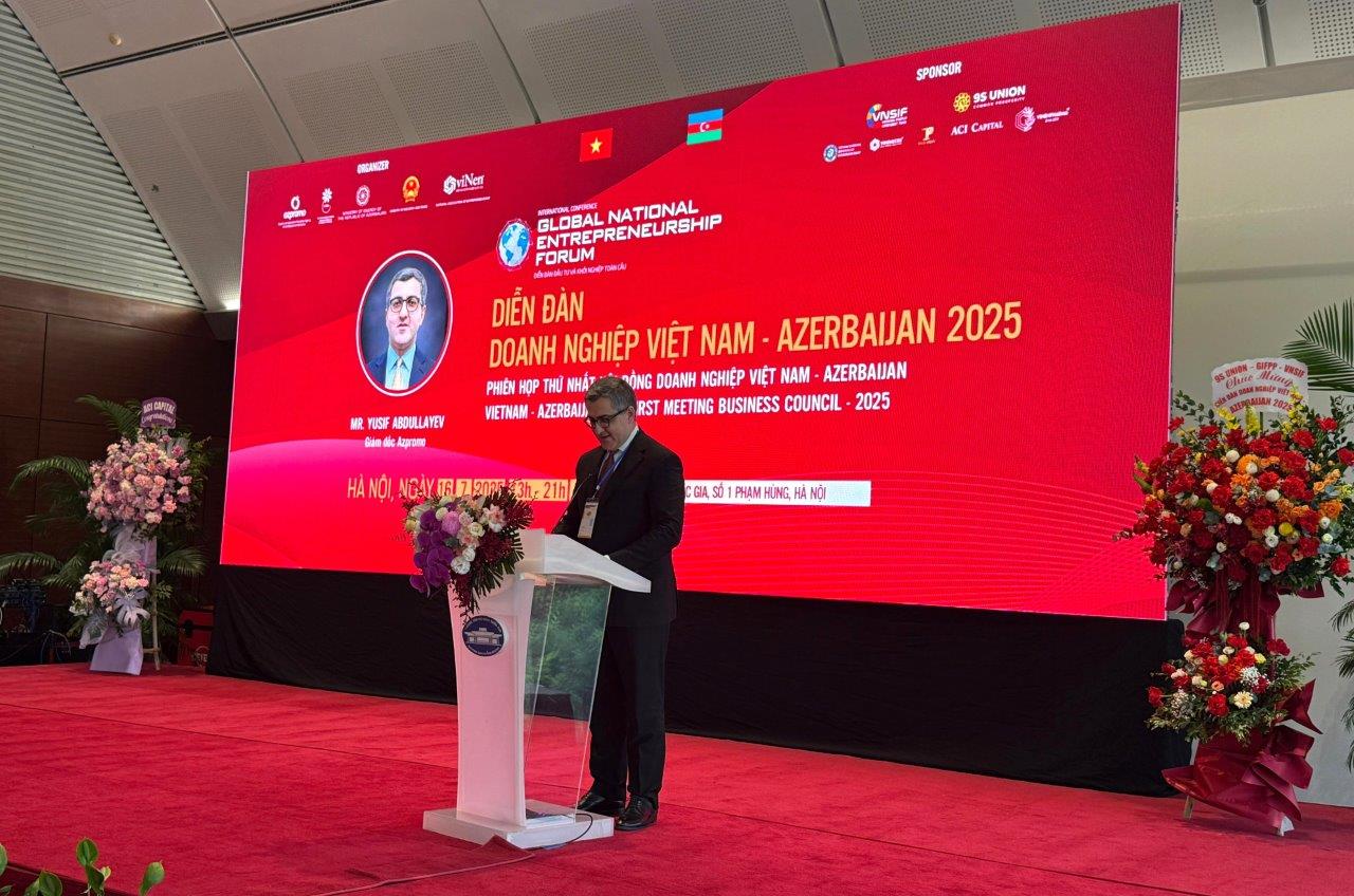 Vyetnam-Azərbaycan Biznes Şurasının ilk iclası və biznes forum keçirilib (FOTO)