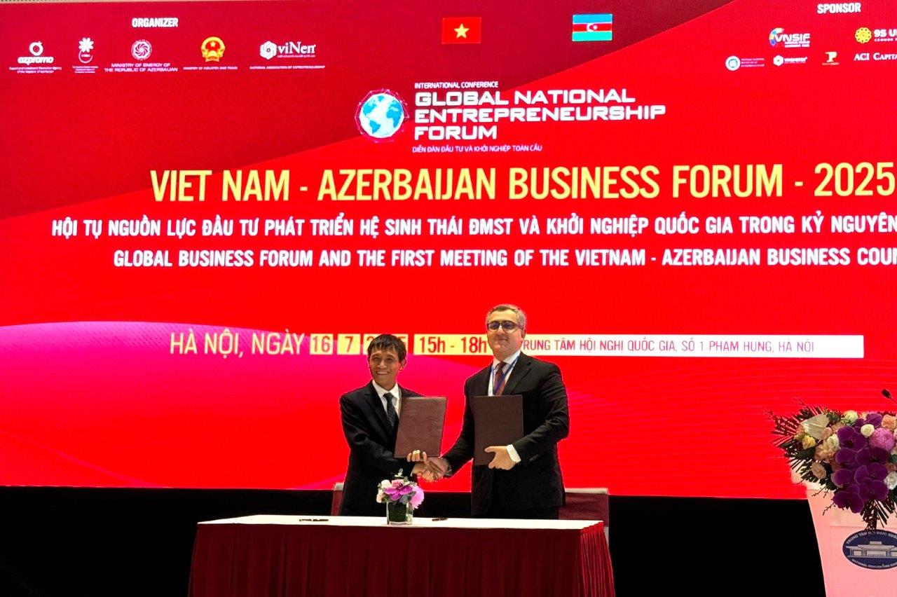 Vyetnam-Azərbaycan Biznes Şurasının ilk iclası və biznes forum keçirilib (FOTO)