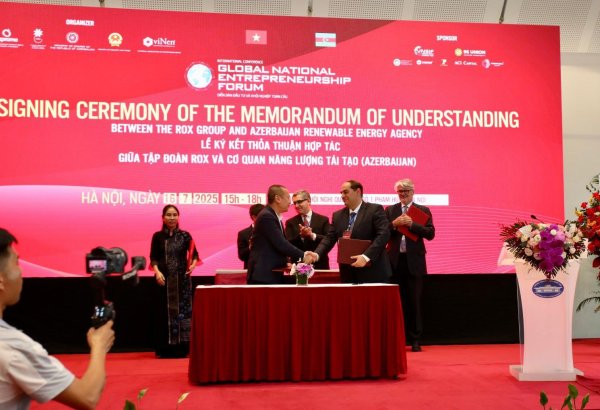 Azərbaycanla Vyetnam arasında bərpa olunan enerji sahəsinə dair Anlaşma Memorandumu imzalanıb (FOTO)