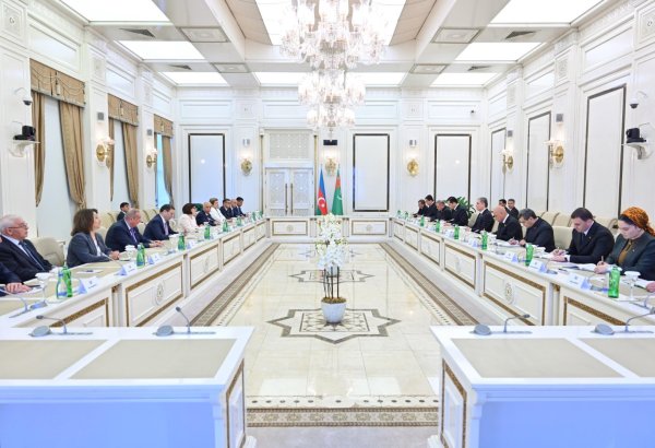 Azərbaycan-Türkmənistan siyasi, iqtisadi, ticarət, humanitar əməkdaşlıq sahələri müzakirə edilib (FOTO)