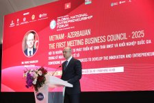 Azərbaycanla Vyetnam arasında bərpa olunan enerji sahəsinə dair Anlaşma Memorandumu imzalanıb (FOTO)