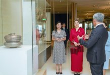 Türkmənistan Xalq Məsləhətinin sədrinin qızı Oquldjaxan Atabayeva Heydər Əliyev Mərkəzində olub (FOTO)