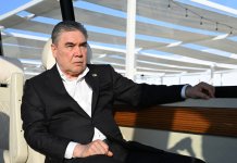 Prezident İlham Əliyev və Türkmənistan Xalq Məsləhətinin sədri Qurbanqulu Berdiməhəmmədov “Sea Breeze”də olublar (FOTO/VİDEO)