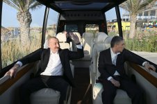Prezident İlham Əliyev və Türkmənistan Xalq Məsləhətinin sədri Qurbanqulu Berdiməhəmmədov “Sea Breeze”də olublar (FOTO/VİDEO)