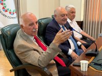 Rauf Hacıyevin Əbdülmənaf Hacıyev haqqında yazdığı “Baba ocağının işığı” kitabının təqdimat mərasimi keçirilib (FOTO)