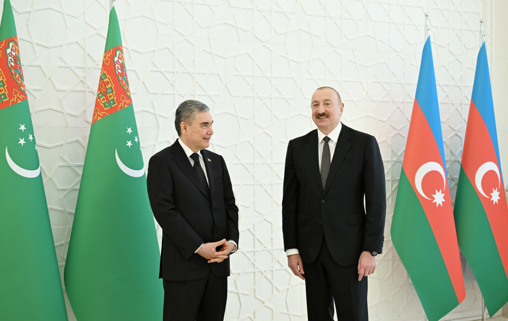 Prezident İlham Əliyevin Türkmənistan Xalq Məsləhətinin sədri Qurbanqulu Berdiməhəmmədov ilə görüşü olub (FOTO/VİDEO)