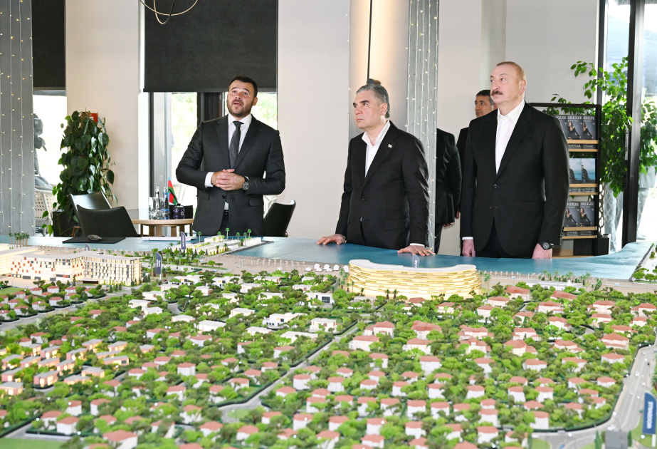 Prezident İlham Əliyev və Türkmənistan Xalq Məsləhətinin sədri Qurbanqulu Berdiməhəmmədov “Sea Breeze”də olublar (FOTO/VİDEO)