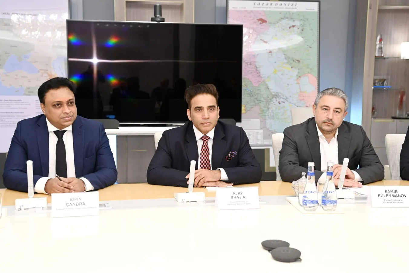 SOCAR ilə BƏƏ şirkəti arasında ağıllı qaz şəbəkəsilə bağlı müqavilə imzalanıb (FOTO)