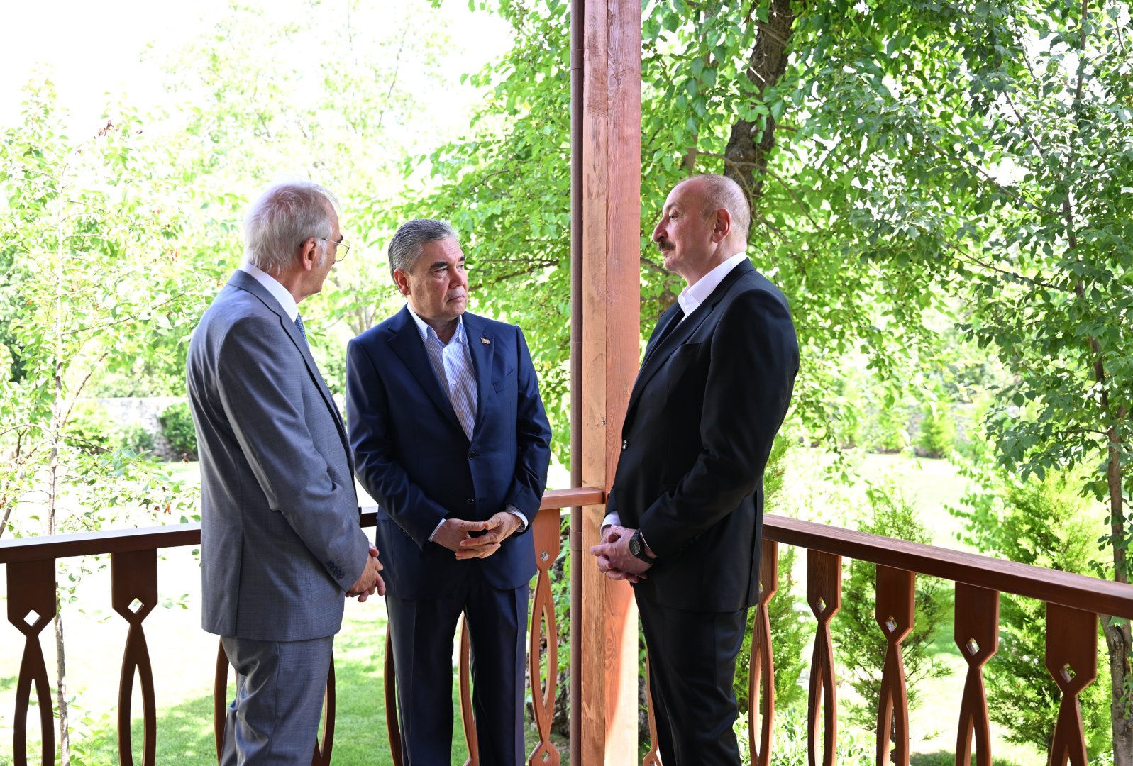 Prezident İlham Əliyev və Türkmənistan Xalq Məsləhətinin sədri Şuşada Bülbülün ev-muzeyində olublar (FOTO)