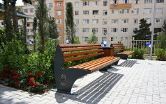 Heydər Əliyev Fondunun vitse-prezidenti Leyla Əliyevanın iştirakı ilə “Bizim həyət” layihəsi çərçivəsində yenilənmiş növbəti həyət sakinlərin istifadəsinə verilib (FOTO)