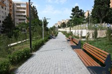 Heydər Əliyev Fondunun vitse-prezidenti Leyla Əliyevanın iştirakı ilə “Bizim həyət” layihəsi çərçivəsində yenilənmiş növbəti həyət sakinlərin istifadəsinə verilib (FOTO)
