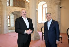 Prezident İlham Əliyev və Türkmənistan Xalq Məsləhətinin sədri Şuşada Yuxarı Gövhər Ağa məscidini ziyarət ediblər (FOTO)