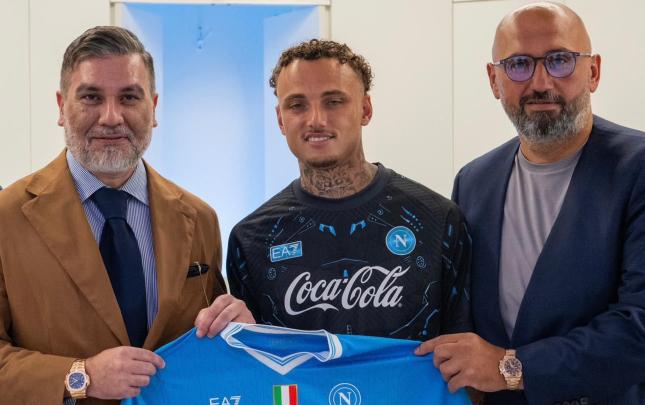 "Napoli" yeni transferini açıqladı