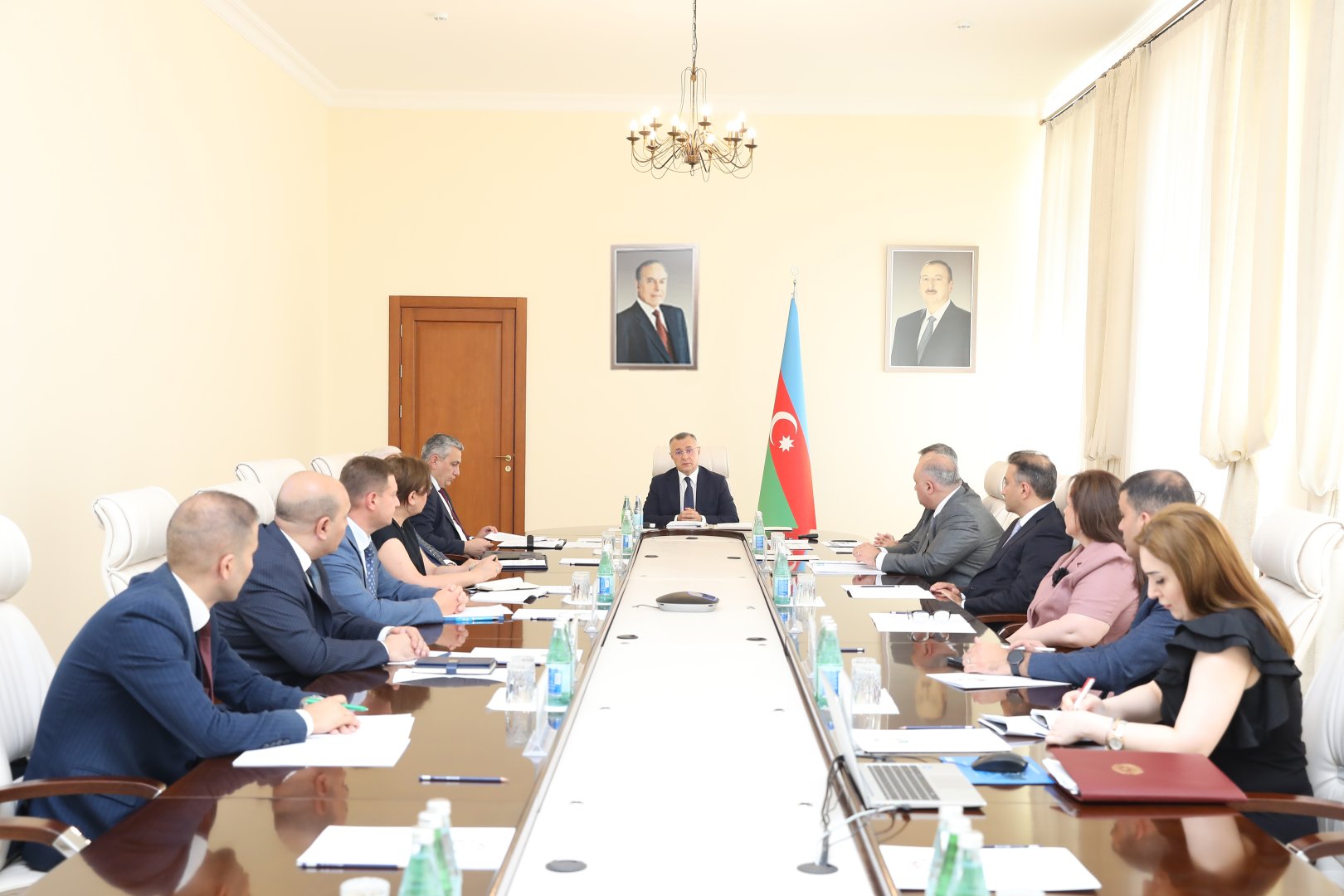 Səhiyyə Nazirliyində “Sağlam həyat tərzi” işçi qrupunun fəaliyyətinə start verildi (FOTO)