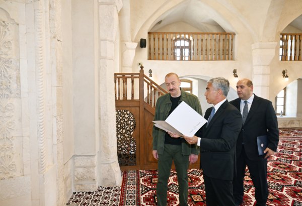 Prezident İlham Əliyev Ağdamın Qiyaslı kəndindəki tarixi məscidin binasının bərpadan sonra açılışında iştirak edib (FOTO/VİDEO)
