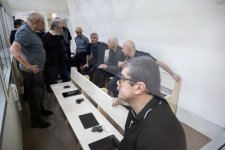 Ermənistan silahlı qüvvələrinin qalıqları və qeyri-qanuni erməni silahlı dəstələrinin törətdiyi təxribatlar nəticəsində zərər çəkmiş şəxslər məhkəmədə ifadə veriblər (FOTO)