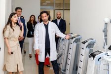 Heydər Əliyev Fondunun vitse-prezidenti Leyla Əliyeva “Məlhəm Hospital”ı ziyarət edib (FOTO)