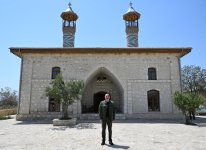 Prezident İlham Əliyev Ağdamın Qiyaslı kəndindəki tarixi məscidin binasının bərpadan sonra açılışında iştirak edib (FOTO)