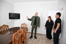 Prezident İlham Əliyev Xocalının Xanyurdu kəndində olub, kəndə köçən bir qrup sakinlə görüşüb (FOTO) (YENİLƏNİB)