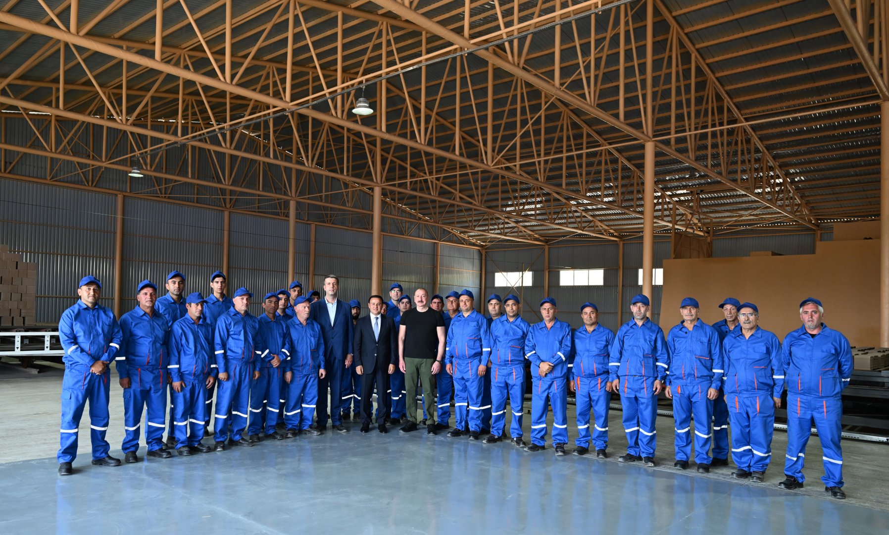 Prezident İlham Əliyev Xocalı kərpic zavodunun açılışında iştirak edib (FOTO)