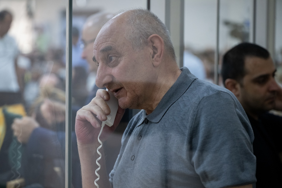Ermənistan silahlı qüvvələrinin qalıqları və qeyri-qanuni erməni silahlı dəstələrinin törətdiyi təxribatlar nəticəsində zərər çəkmiş şəxslər məhkəmədə ifadə veriblər (FOTO)