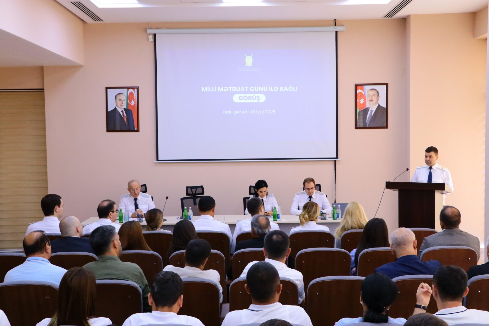 Baş Prokurorluqda Milli Mətbuat Günü münasibətilə media nümayəndələri ilə görüş keçirilib (FOTO)