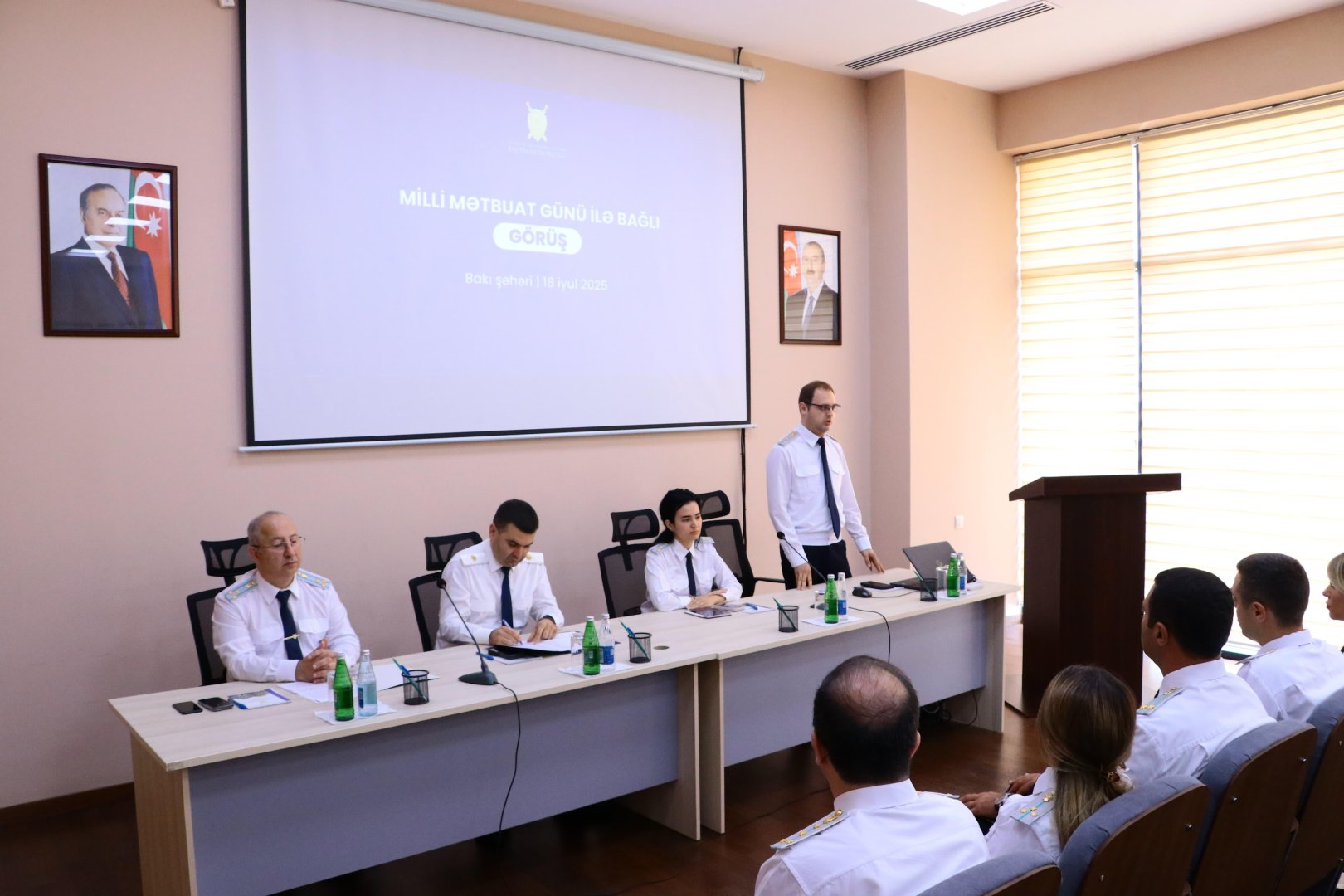 Baş Prokurorluqda Milli Mətbuat Günü münasibətilə media nümayəndələri ilə görüş keçirilib (FOTO)